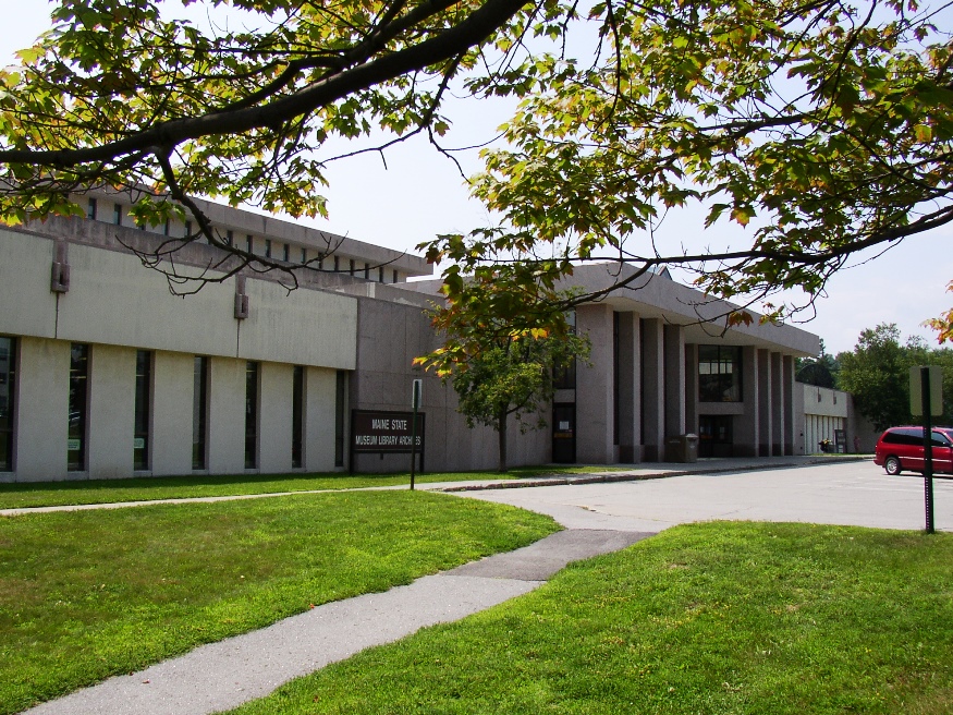 Maine State Cultural Building in Augusta (2004)