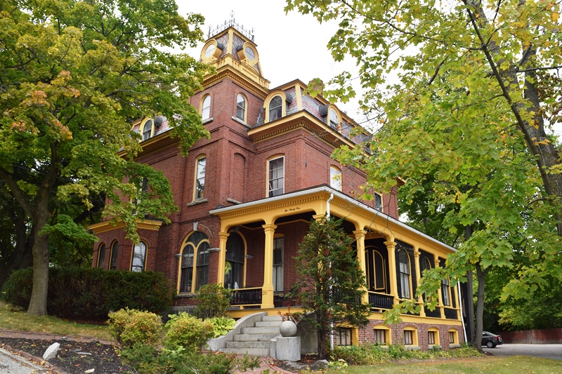 Frank L. Dingley House, one of Auburn Frank L. Dingley House, one of Auburn