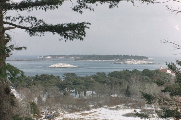 Islands in the Kennebec River from Fort Baldwin (2001) Islands in the Kennebec River from Fort Baldwin (2001)